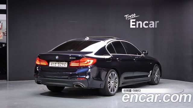 BMW 5-Series 530i M Sport Package Plus