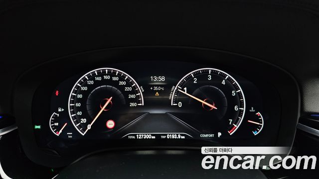 BMW 5-Series 530i M Sport Package Plus