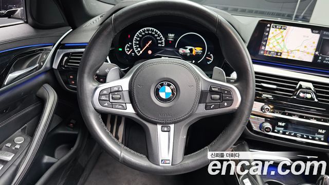 BMW 5-Series 530i M Sport Package Plus