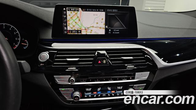 BMW 5-Series 530i M Sport Package Plus
