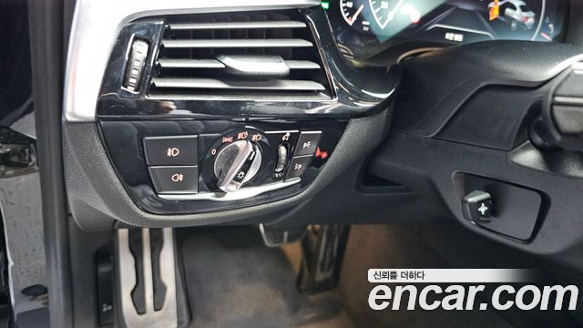 BMW 5-Series 530i M Sport Package Plus