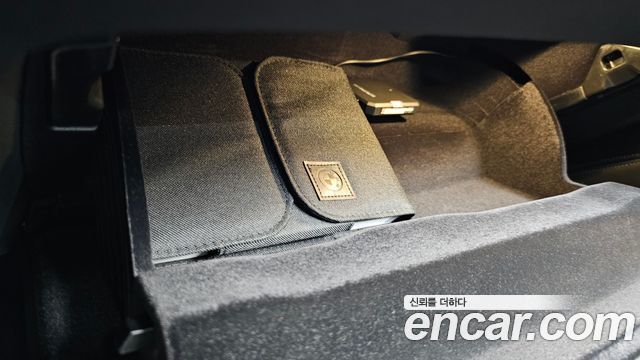 BMW 5-Series 530i M Sport Package Plus