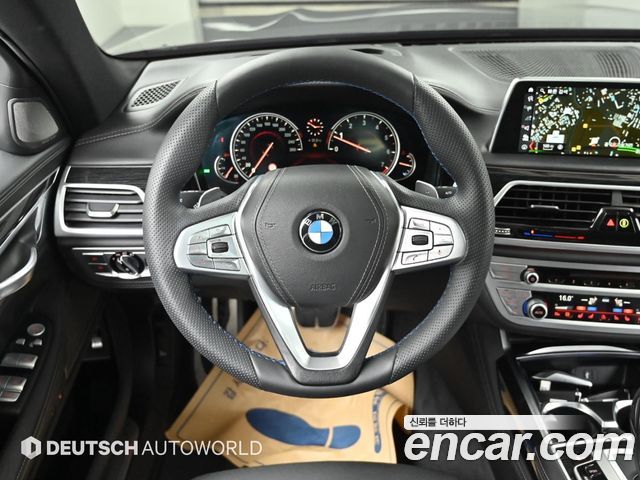 BMW 7-Series 740Li xDrive M Sport Package