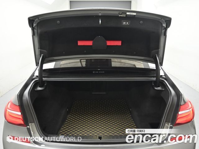 BMW 7-Series 740Li xDrive M Sport Package