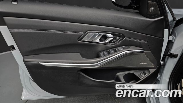 BMW 3-Series M340i xDrive Touring