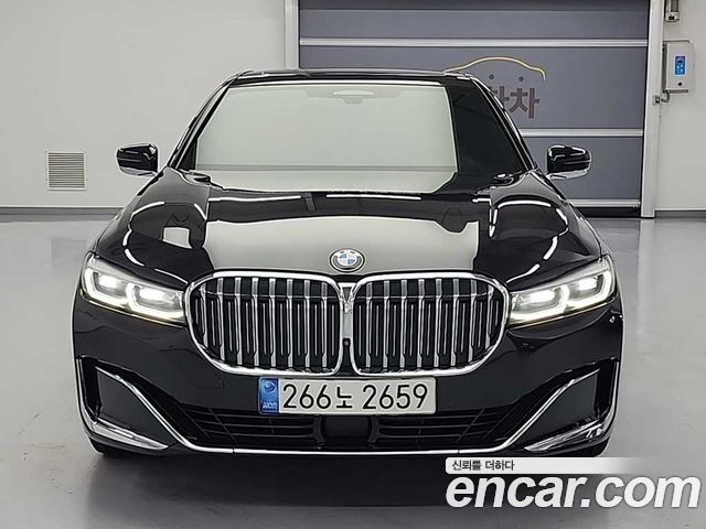 BMW 7-Series 730d xDrive Design Pure Excellence