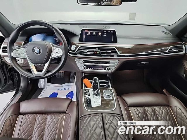BMW 7-Series 730d xDrive Design Pure Excellence