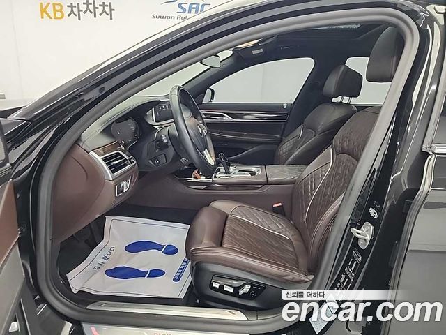 BMW 7-Series 730d xDrive Design Pure Excellence