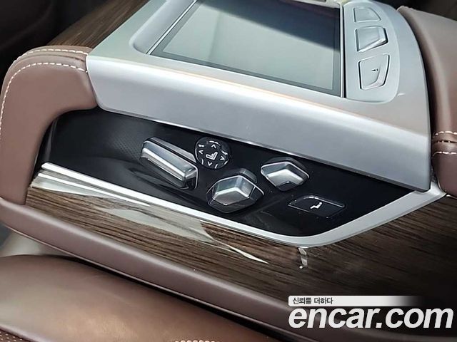 BMW 7-Series 730d xDrive Design Pure Excellence