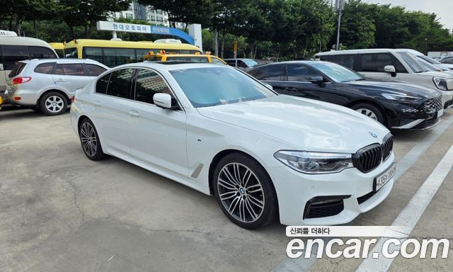 BMW 5-Series 530i xDrive M Sport Package Plus