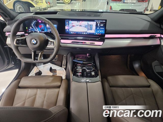 BMW 5-Series 523d M Sport