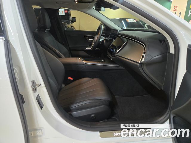 Mercedes-Benz E-Class E200 Avantgarde