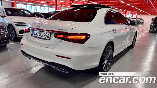 Mercedes-Benz E-Class E350 4MATIC AMG Line