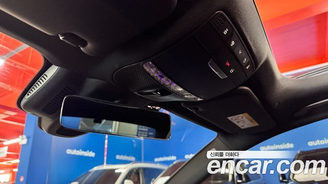 Mercedes-Benz E-Class E350 4MATIC AMG Line