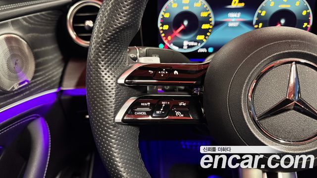 Mercedes-Benz E-Class E350 4MATIC AMG Line