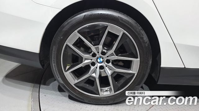 BMW 5-Series 520i