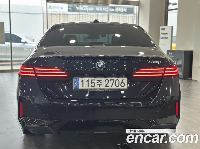 BMW 5-Series 520i M Sport