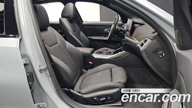 BMW 3-Series 320i M Sport