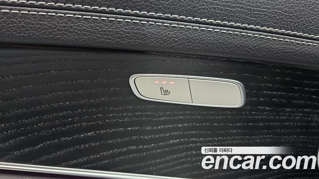 Mercedes-Benz E-Class E250 AMG Line