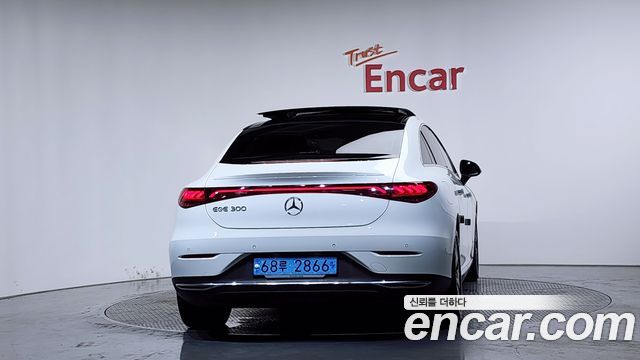 Mercedes-Benz EQE EQE300