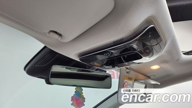 Mercedes-Benz EQE EQE300