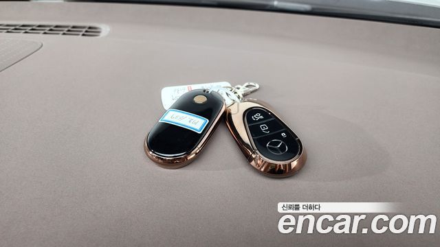 Mercedes-Benz EQE EQE300