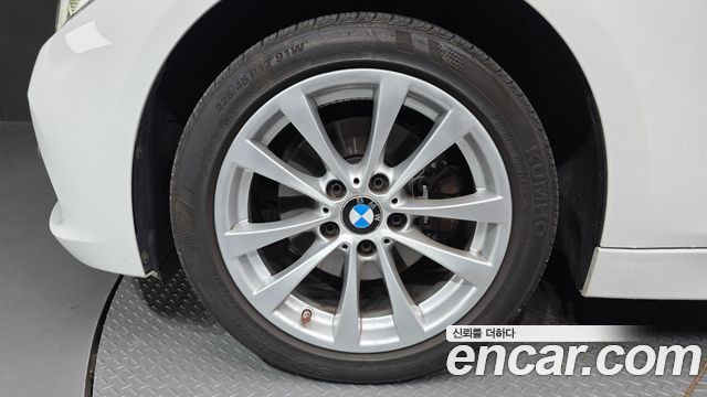 BMW 3-Series 320d