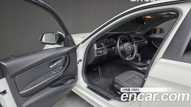 BMW 3-Series 320d