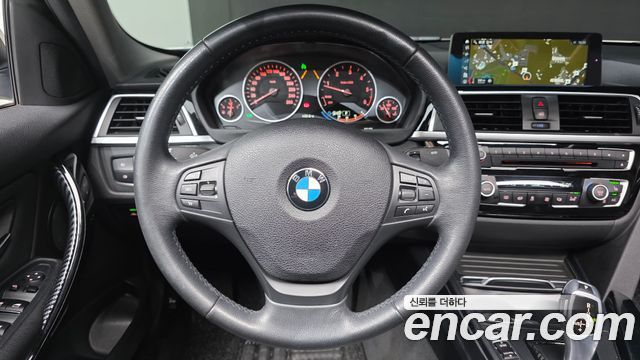 BMW 3-Series 320d