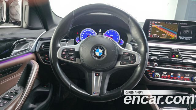 BMW 5-Series 530i M Sport Package Plus