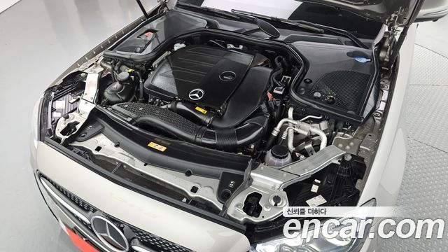 Mercedes-Benz E-Class E350 4MATIC Avantgarde