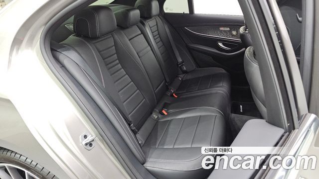 Mercedes-Benz E-Class E350 4MATIC Avantgarde