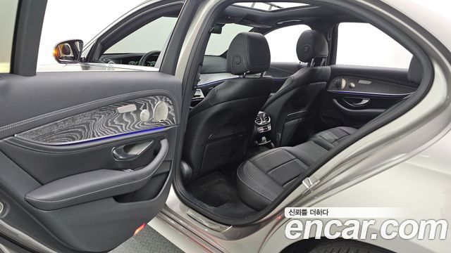 Mercedes-Benz E-Class E350 4MATIC Avantgarde