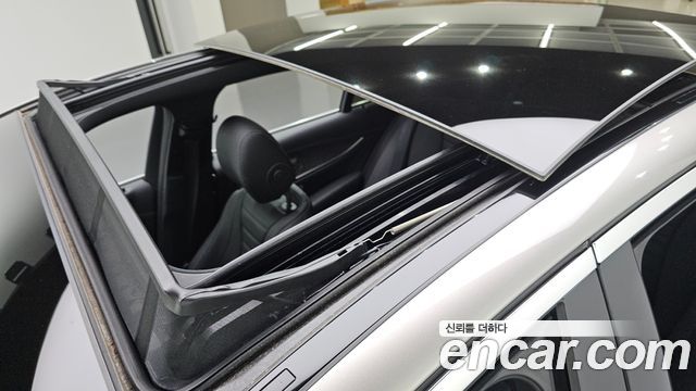 Mercedes-Benz E-Class E350 4MATIC Avantgarde