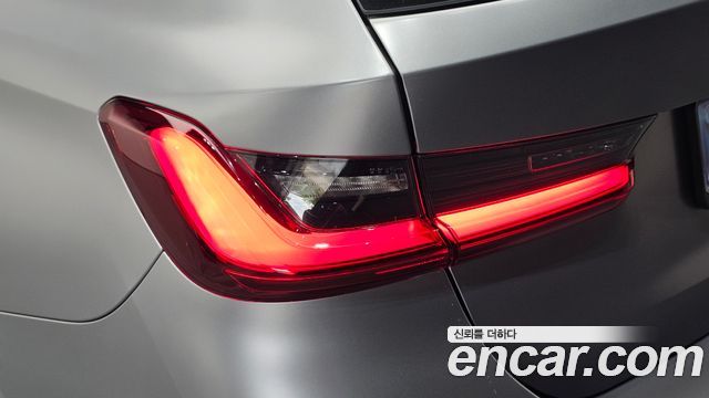 BMW 3-Series M340i xDrive Touring Pro Special Edition