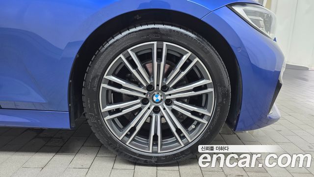 BMW 3-Series 320i M Sport