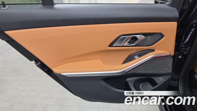 BMW 3-Series 320i M Sport
