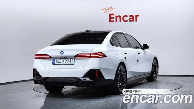 BMW 5-Series 530e M Sport