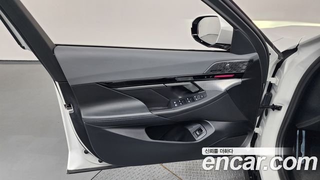 BMW 5-Series 530e M Sport