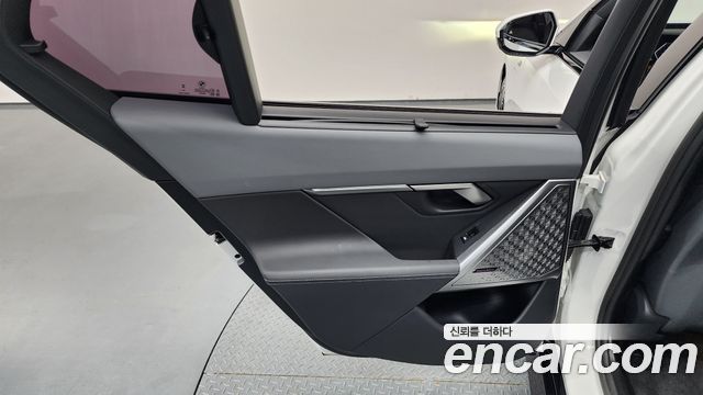 BMW 5-Series 530e M Sport