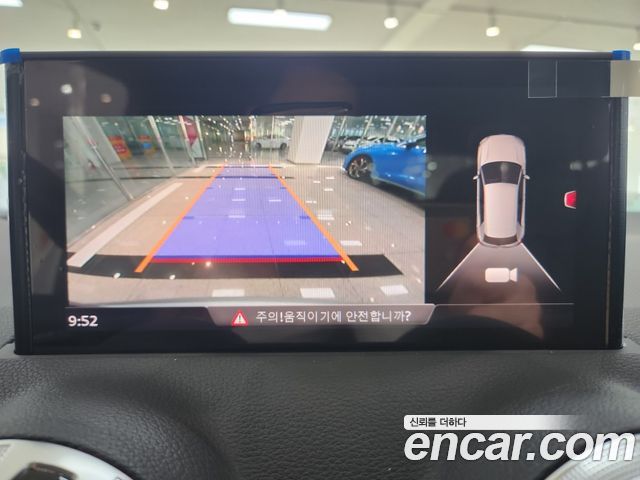 Audi Q2 35 TDI Premium