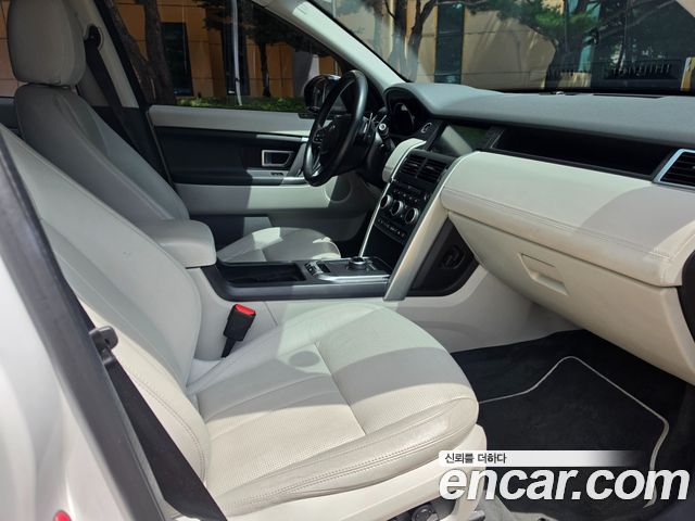 Land Rover Discovery Sport 2.0 TD4 SE
