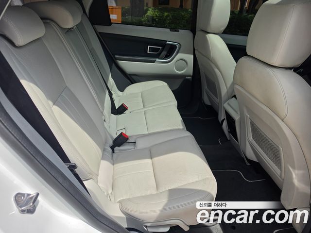 Land Rover Discovery Sport 2.0 TD4 SE
