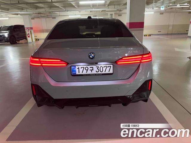BMW 5-Series 530e M Sport