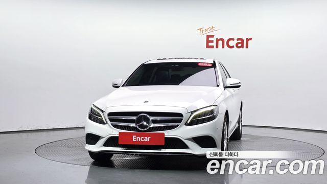 Mercedes-Benz C-Class C200 Avantgarde