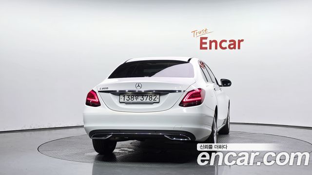 Mercedes-Benz C-Class C200 Avantgarde