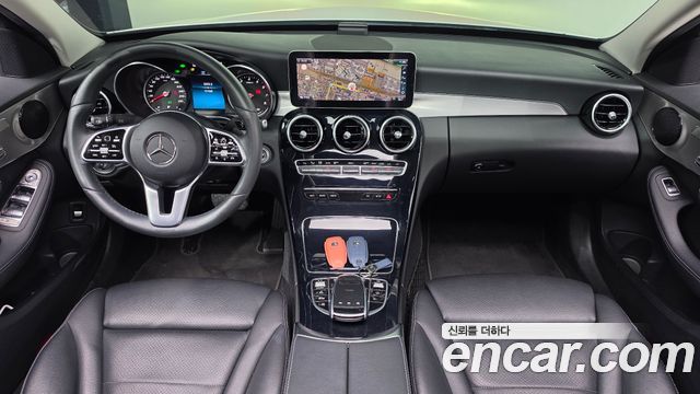 Mercedes-Benz C-Class C200 Avantgarde