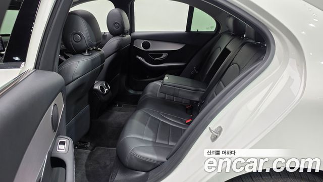 Mercedes-Benz C-Class C200 Avantgarde