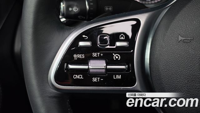 Mercedes-Benz C-Class C200 Avantgarde