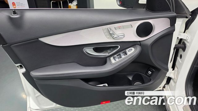 Mercedes-Benz C-Class C200 Avantgarde